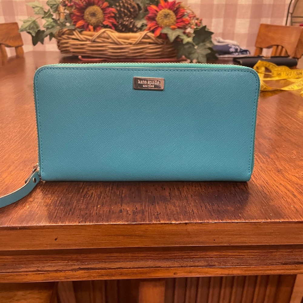 Kate Spade Teal full zip wallet